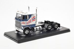 Ford CL 9000 Weiß Blau IXO 1:43 TR177 Metall — Bild 3 von 4