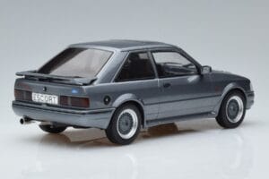 Ford Escort Mk4 RS Turbo S Grau MCG 1:18 MCG18272 Metall — Bild 2 von 6