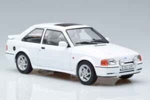 Ford Escort Mk4 RS Turbo S Weiß MCG 1:18 MCG18271 Metall — Bild 4 von 6