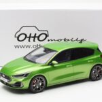 Ford Focus Mk5 ST Phase 2 Mean Grün Otto 1:18 - image 6 of 6