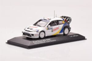 Ford Focus RS WRC #4 M. Martin / M. Park Neste Rally Finland Winners 2003 Minichamps 1:43 400038304 Metall — Bild 2 von 4