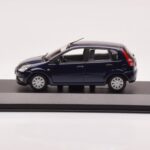 Ford Fusion Blau Minichamps 1:43