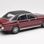 Ford Granada Mk1 Metallic Dunkelrot Matt Schwarz MCG 1:18 - image 2 of 6