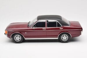 Ford Granada Mk1 Metallic Dunkelrot Matt Schwarz MCG 1:18 MCG18393 Metall — Bild 3 von 6