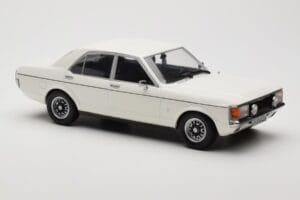 Ford Granada Mk1 Weiß MCG 1:18 MCG18395 Metall — Bild 4 von 6