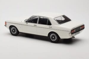 Ford Granada Mk1 Weiß MCG 1:18 MCG18395 Metall — Bild 5 von 6