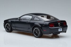 Ford Mustang GT S197 Bullitt AUTOart 1:18 73067 Metall — Bild 6 von 7