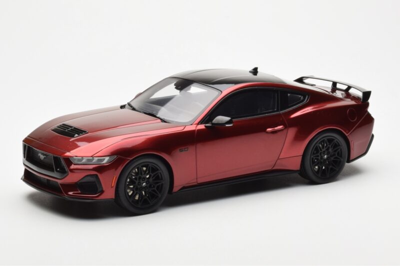 Ford Mustang GT S650 Rapid Rot GT Spirit 1:18