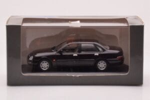 Ford Scorpio Schwarz Minichamps 1:43 430084001 Metall — Bild 4 von 4