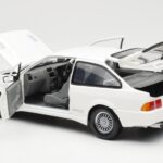 Ford Sierra RS RHD Weiß Minichamps 1:18 - image 5 of 8