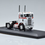 Freightliner COE Weiß IXO 1:43 TR128 - image 4 of 6