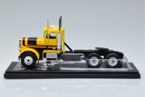 Freightliner FLC120 64T Gelb IXO 1:43 TR116 Metall — Bild 3 von 6
