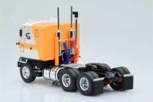 GMC Astro 95 Beige Weiß IXO 1:43 TR167 Metall — Bild 4 von 5