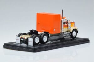GMC General Orange IXO 1:43 TR129 Metall — Bild 2 von 6