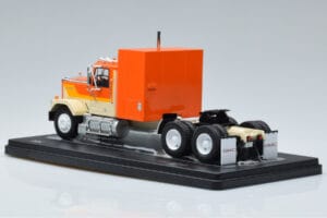 GMC General Orange IXO 1:43 TR129 Metall — Bild 5 von 6