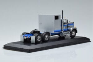 GMC General Silber IXO 1:43 TR079 Metall — Bild 2 von 6
