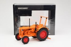 Hanomag R28 Ackerschlepper Minichamps 1:18 109153072 Metall — Bild 6 von 6