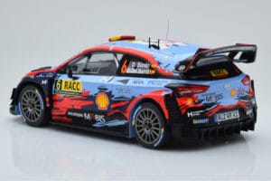 Hyundai i20 Coupe WRC #6 D. Sordo / C. del Barrio Rally Catalunya 2019 IXO 1:18 18RMC052C Metall — Bild 5 von 6