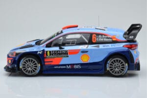 Hyundai i20 Coupe WRC #6 D. Sordo / C. del Barrio Rally Monte Carlo 2018 IXO 1:18 18RMC030C Metall — Bild 3 von 6
