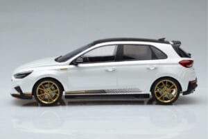 Hyundai i30 N PD Atlas Weiss MCG 1:18 MCG18376 Metall — Bild 3 von 6