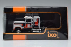 International Transtar 4300 Weiß IXO 1:43 TR153 Metall — Bild 6 von 6