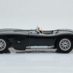 Jaguar C-Type Grün AUTOart 1:18 - image 5 of 8