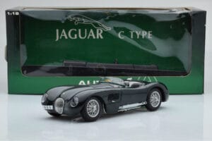 Jaguar C-Type Grün AUTOart 1:18 73500 Metall — Bild 8 von 8