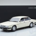 Jaguar XJ6 XJ40 Glacier Weiß Almost Real 1:18 - image 11 of 11