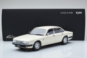 Jaguar XJ6 XJ40 Glacier Weiß Almost Real 1:18 810542 Metall — Bild 11 von 11