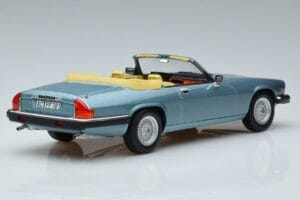 Jaguar XJS V12 Cabriolet Hellblau Metallic Norev 1:18 182635 Metall — Bild 2 von 6