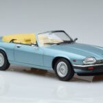Jaguar XJS V12 Cabriolet Hellblau Metallic Norev 1:18 182635 Metall - image 4 of 6