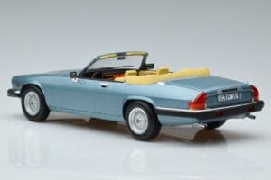 Jaguar XJS V12 Cabriolet Hellblau Metallic Norev 1:18 182635 Metall — Bild 5 von 6