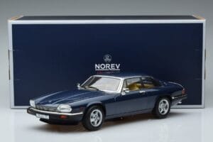 Jaguar XJS V12 Blau Metallic Limitierte Auflage Norev 1:18 182622 Metall — Bild 6 von 6