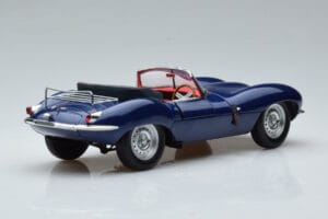 Jaguar XKSS Blau AUTOart 1:18 73510 Metall — Bild 3 von 9