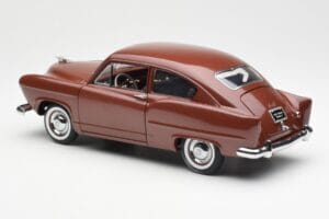 Kaiser Henry J Caribbean Coral Metallic Sun Star 1:18 5101 Metall — Bild 7 von 8