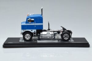 Kenworth Bullnose Blau IXO 1:43 TR154 Metall — Bild 3 von 6