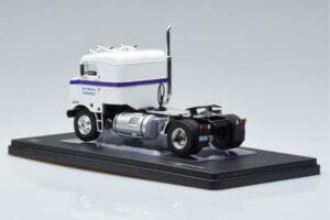 Kenworth Bullnose Ross Mackie Transport Weiß IXO 1:43 TR063 Metall — Bild 5 von 6