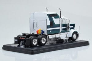 Kenworth W900 Grün Weiß IXO 1:43 TR164 Metall — Bild 2 von 6
