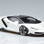 Lamborghini Centenario Perlweiß GT Spirit 1:18 GTS18503W Resin - image 4 of 6