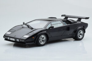 Lamborghini Countach LP5000S Schwarz AUTOart 1:18