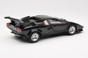 Lamborghini Countach LP 5000 Quattrovalvole Schwarz Kyosho 1:18 08320BK Metall — Bild 3 von 8