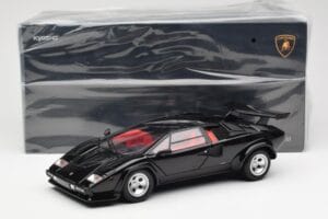 Lamborghini Countach LP 5000 Quattrovalvole Schwarz Kyosho 1:18 08320BK Metall — Bild 8 von 8