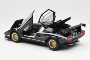 Lamborghini Countach LP 500R Schwarz Kyosho 1:18 08320C Metall — Bild 5 von 8