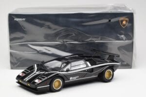 Lamborghini Countach LP 500R Schwarz Kyosho 1:18 08320C Metall — Bild 8 von 8