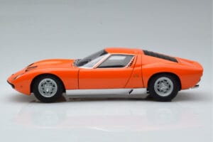 Lamborghini Miura SV Orange AUTOart 1:18 74542 Metall — Bild 5 von 8