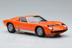 Lamborghini Miura SV Orange AUTOart 1:18 74542 Metall — Bild 6 von 8