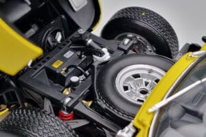 Lamborghini Miura SV Gelb Kyosho 1:18 08317Y Metall — Bild 10 von 11