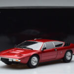 Lamborghini Urraco P250 Rot Kyosho 1:18 - image 10 of 10