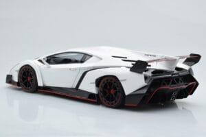 Lamborghini Veneno Weiß AUTOart 1:18 74507 Metall — Bild 7 von 8