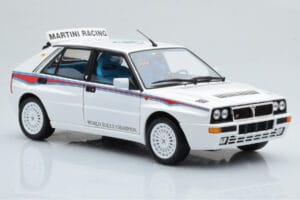 Lancia Delta HF Integrale 6 Weiß Kyosho 1:18 08344E Metall — Bild 6 von 8